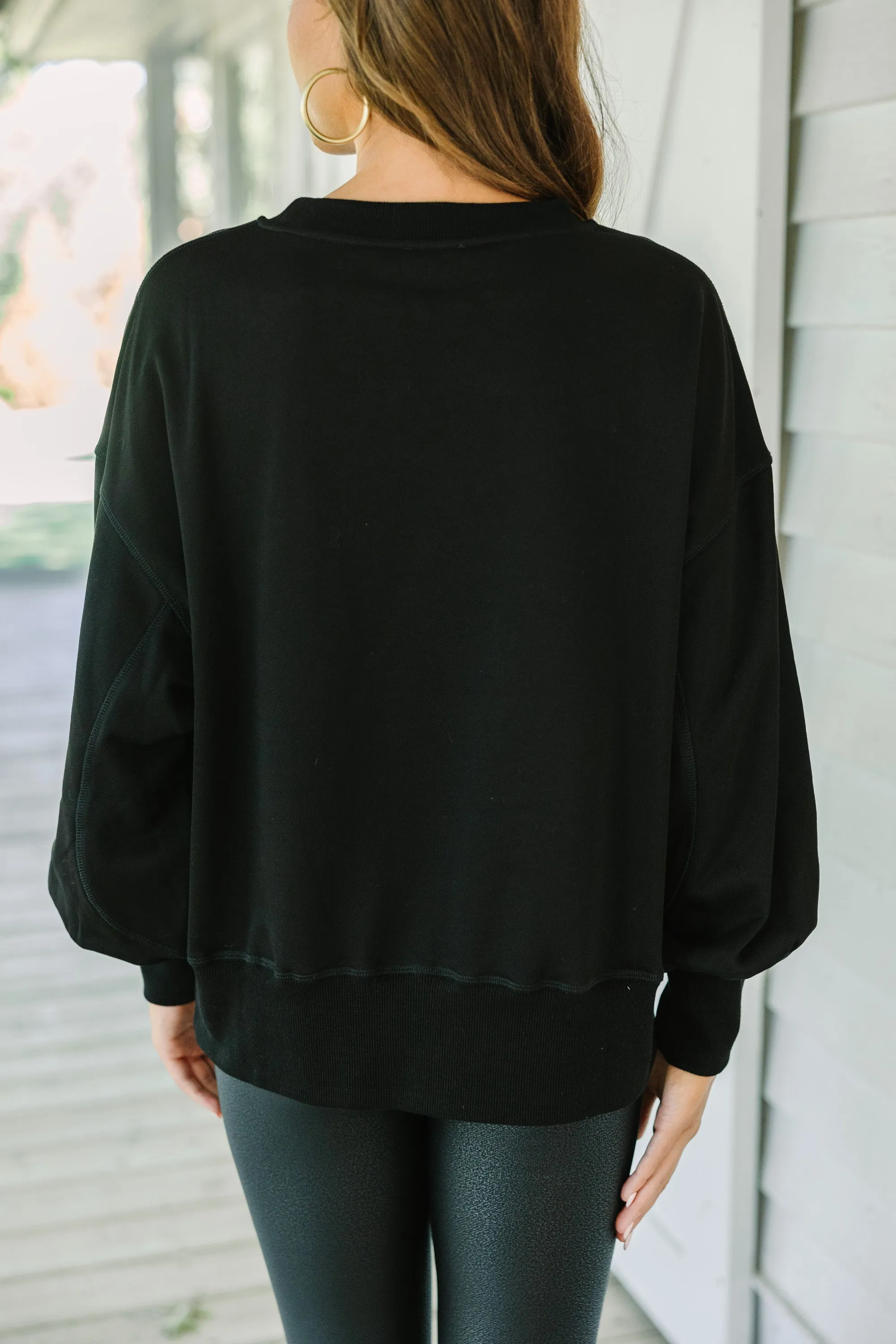 All The Facts Black Pullover