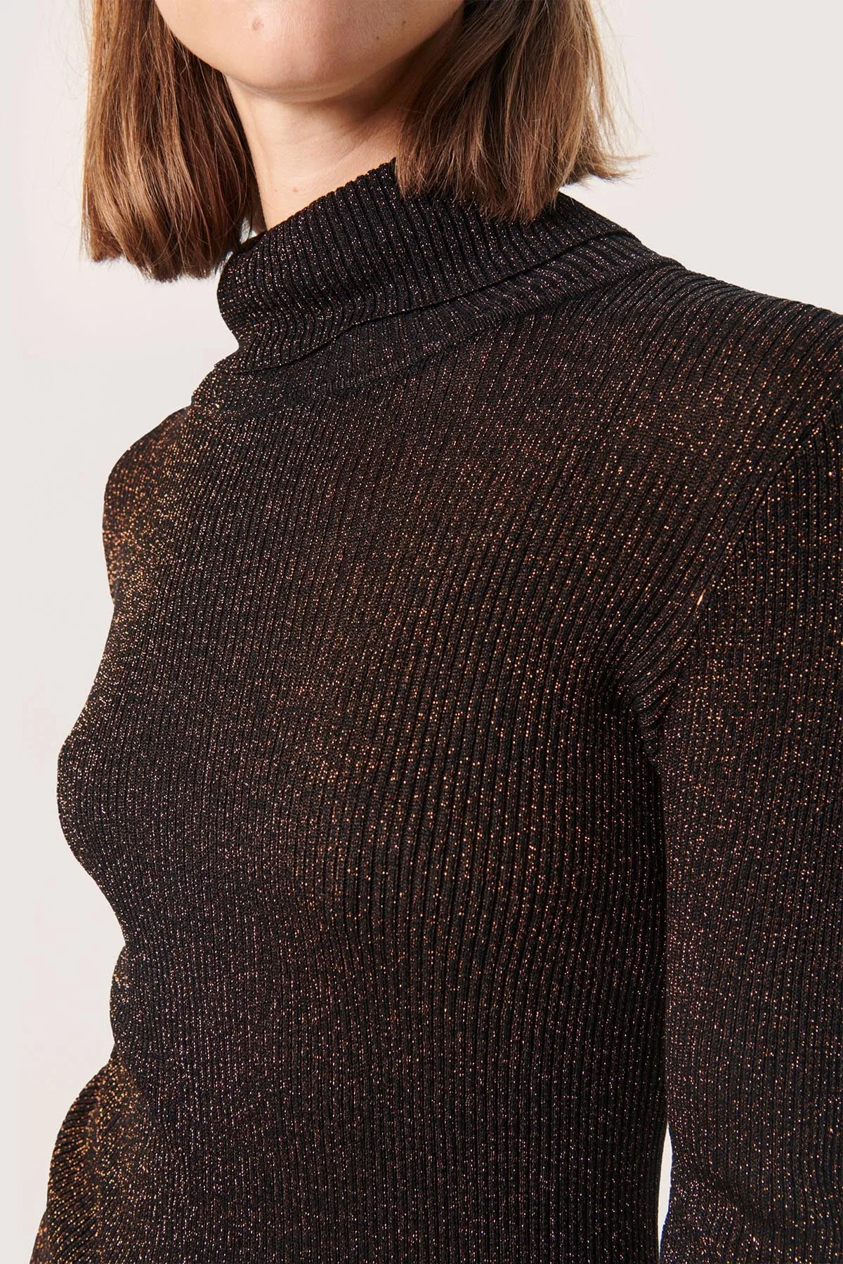 Carina Pullover