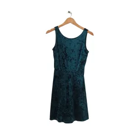 H&M Green Velvet Sleeveless Long Top | Gently used |