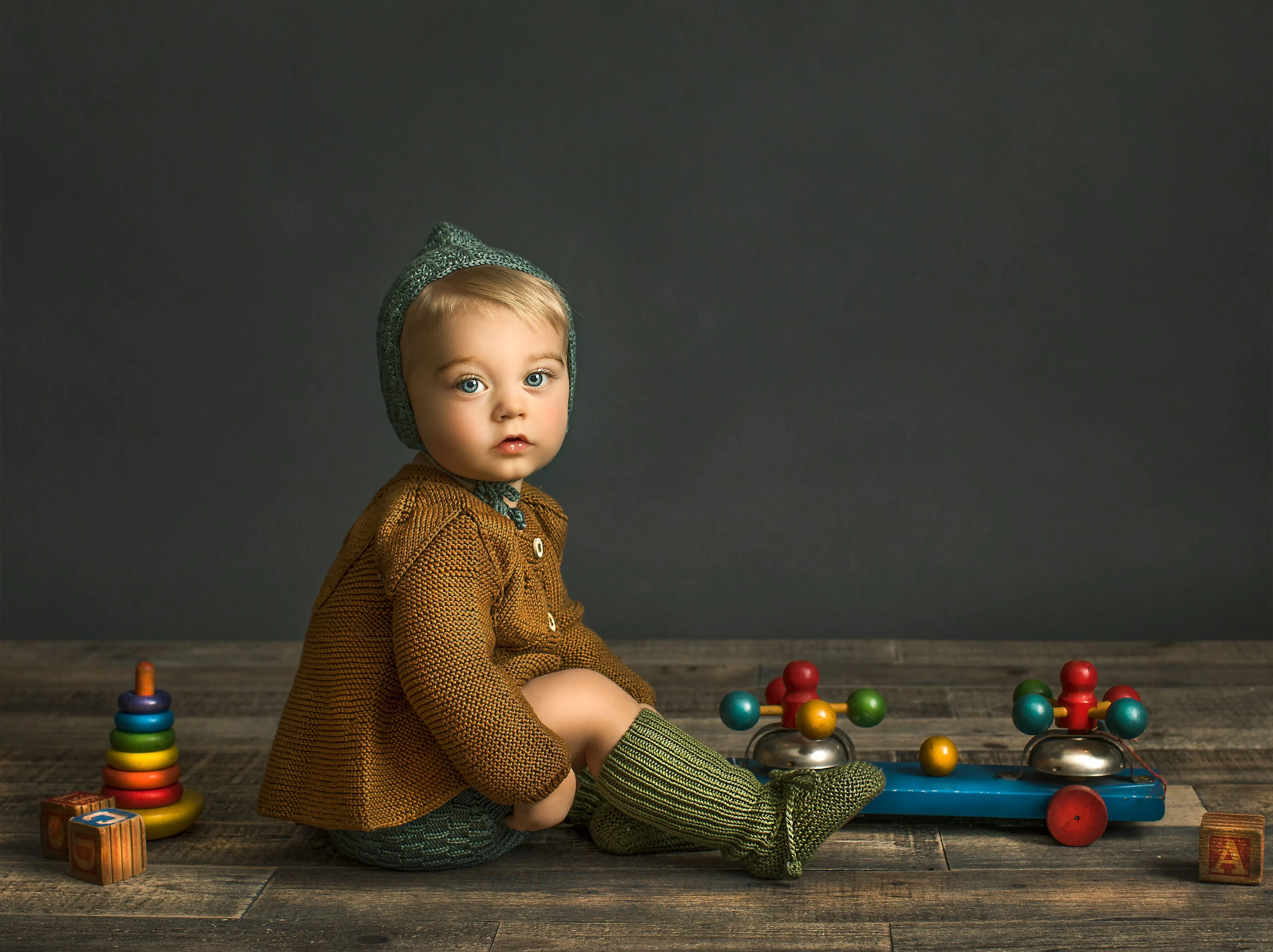 Leaf Cardigan - Earth Colours