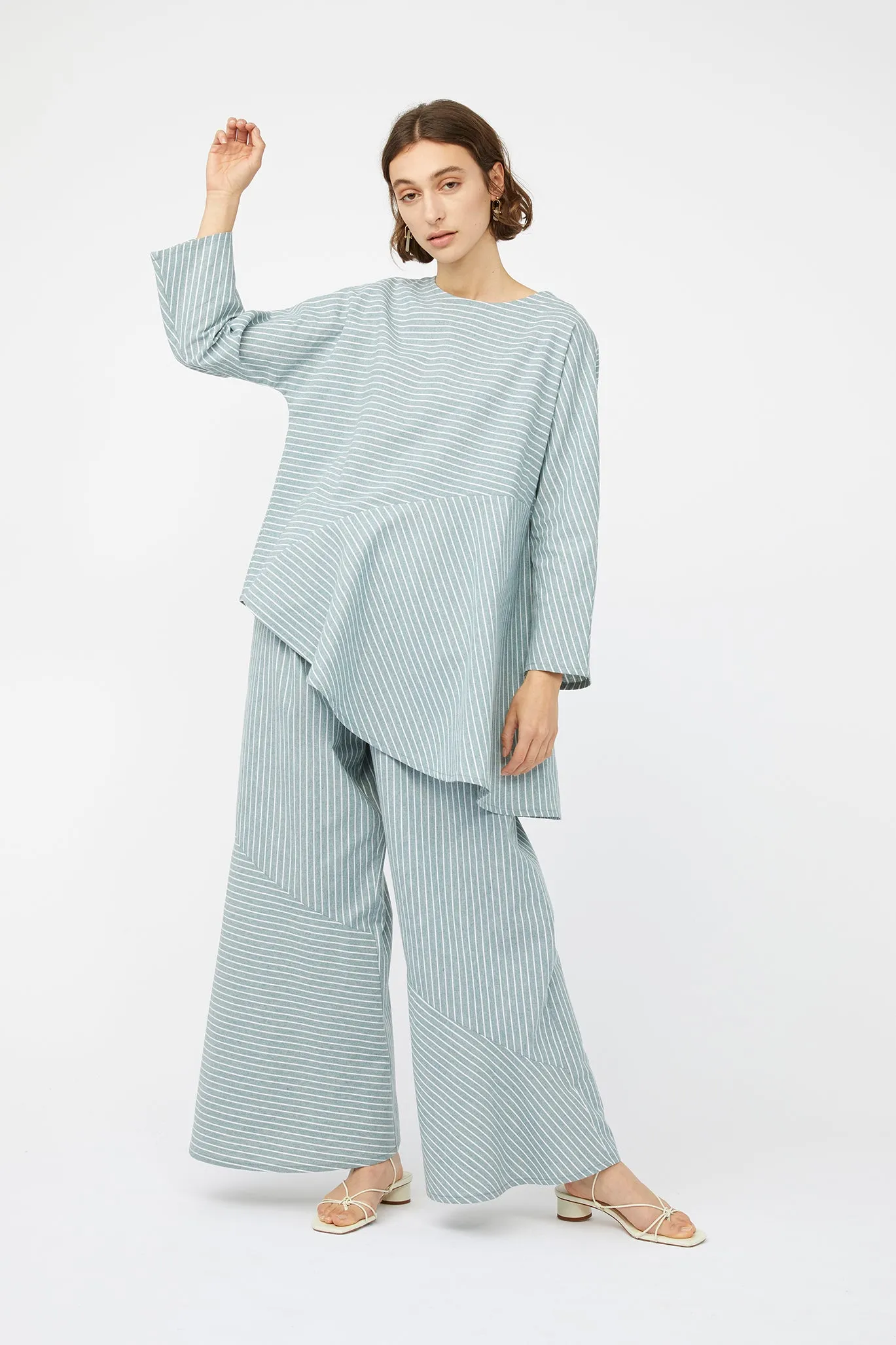 REFRACTION TOP [ Sage Green & White Stripe Cotton ]